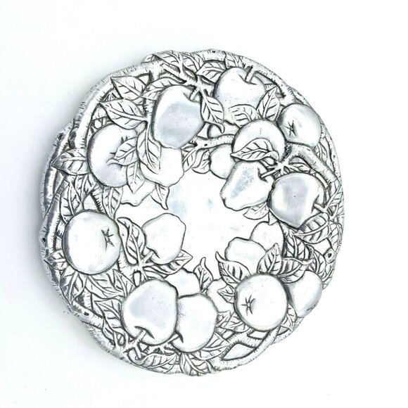 Arthur Court 1990 Aluminum Serveware Plate Apples Branches Leaves 8 inch Signed - Picture 2 of 5